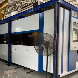 Máy cắt laser fiber bàn chuyển đổi nâng hạ thủy lực